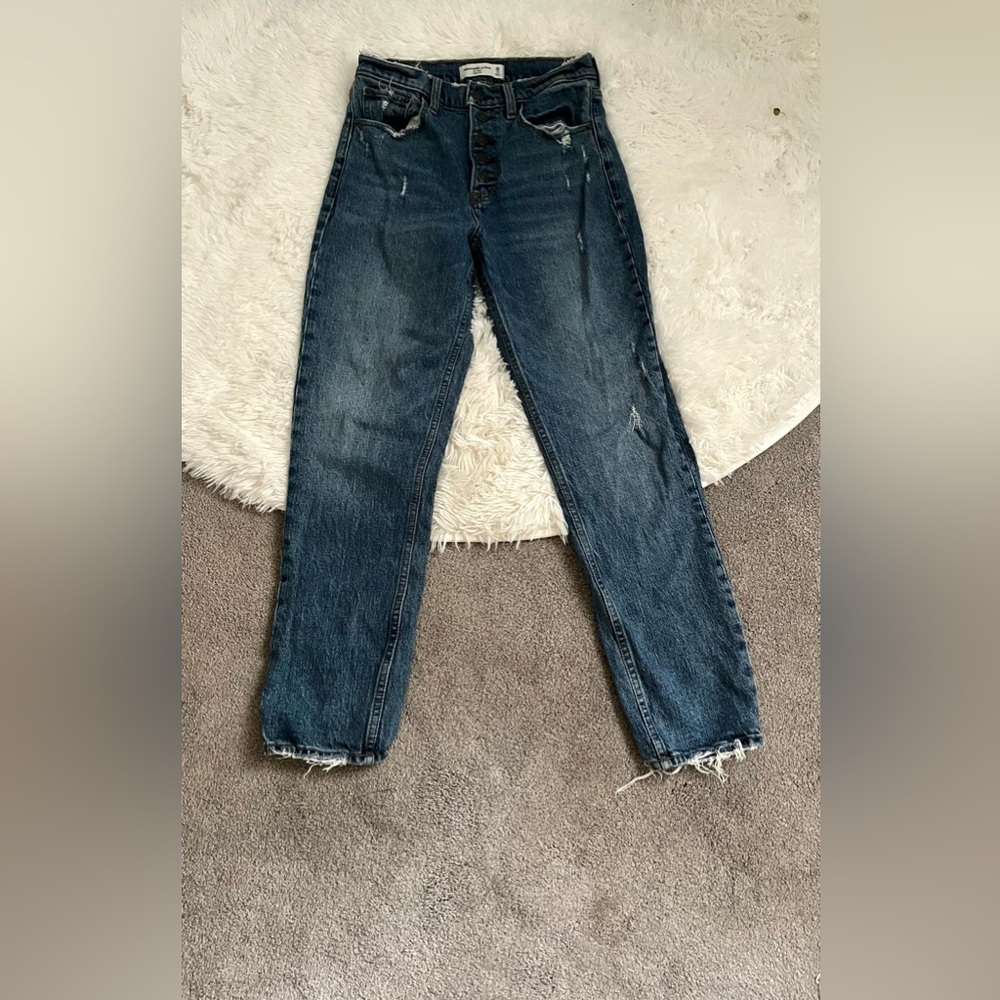 Abercrombie and Fitch high rise mom jeans